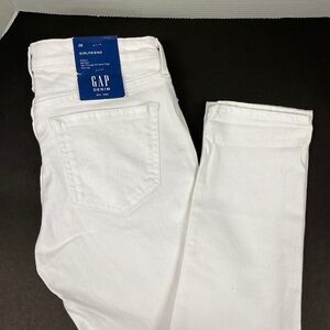 Gap Women’s Girlfriend Mid Rise Jeans